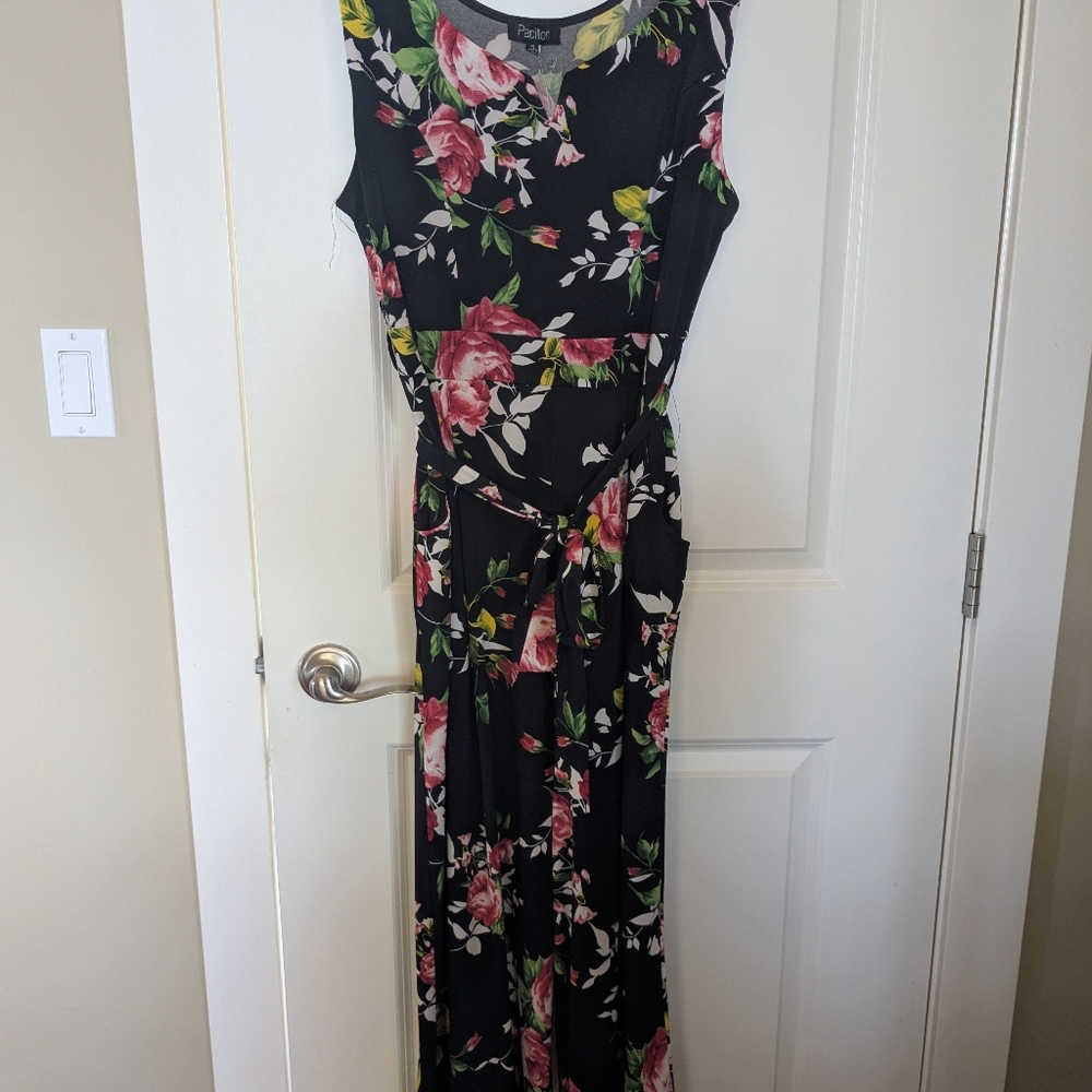 Black and Floral Sleeveless Maxi Palazzo Pantsuit NWT
